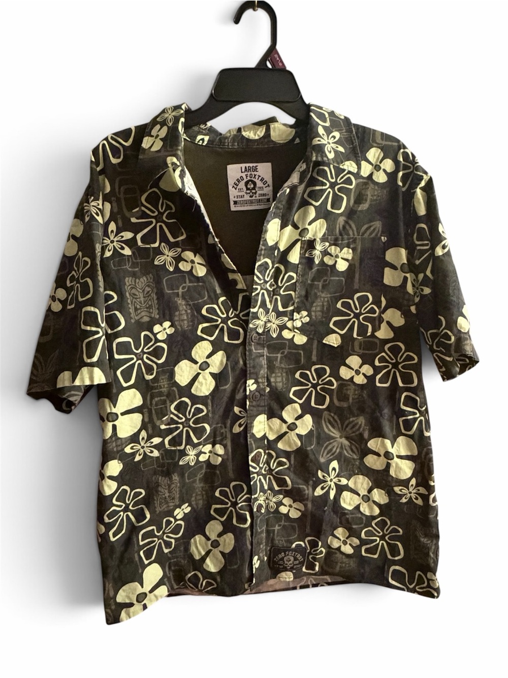 Mens Zero Foxtrot Aloha Tiki Floral Short Sleeve Shirt - Green Size Large